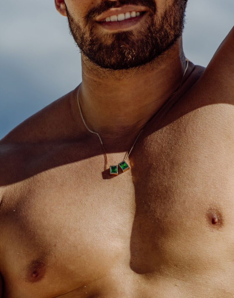 VERDE CUELLO
